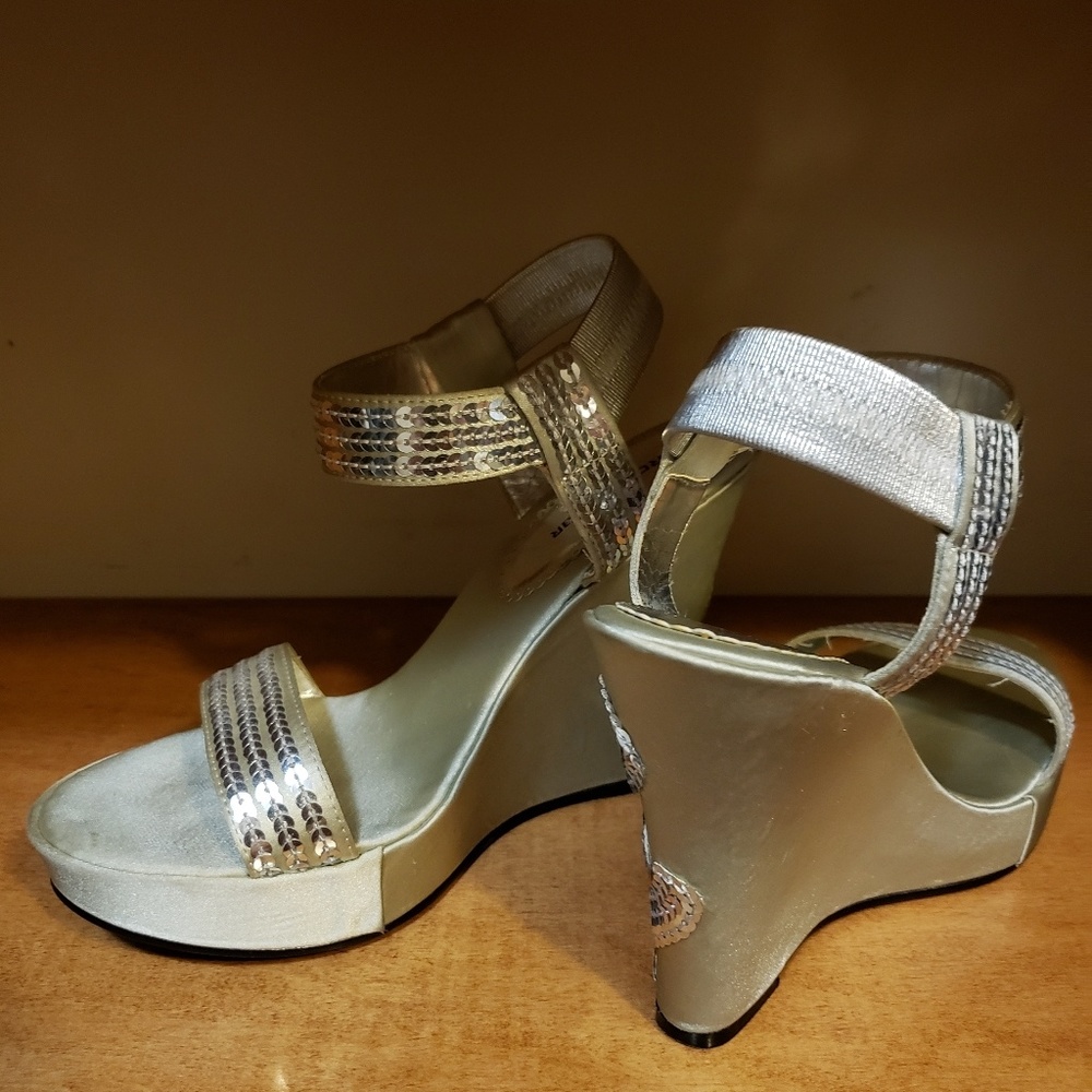 Rocawear wedges 5.5 silver